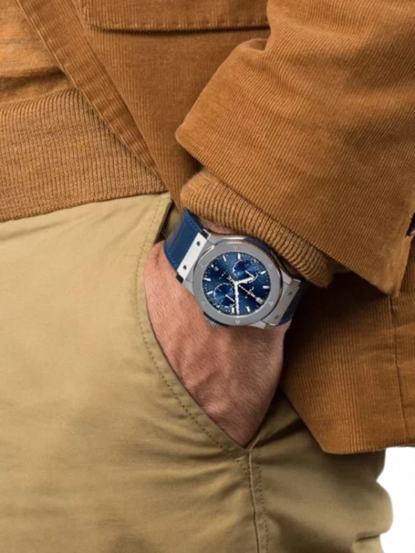 Hublot Classic Fusion Chronograph Titanium Blue 521.NX.7170.LR