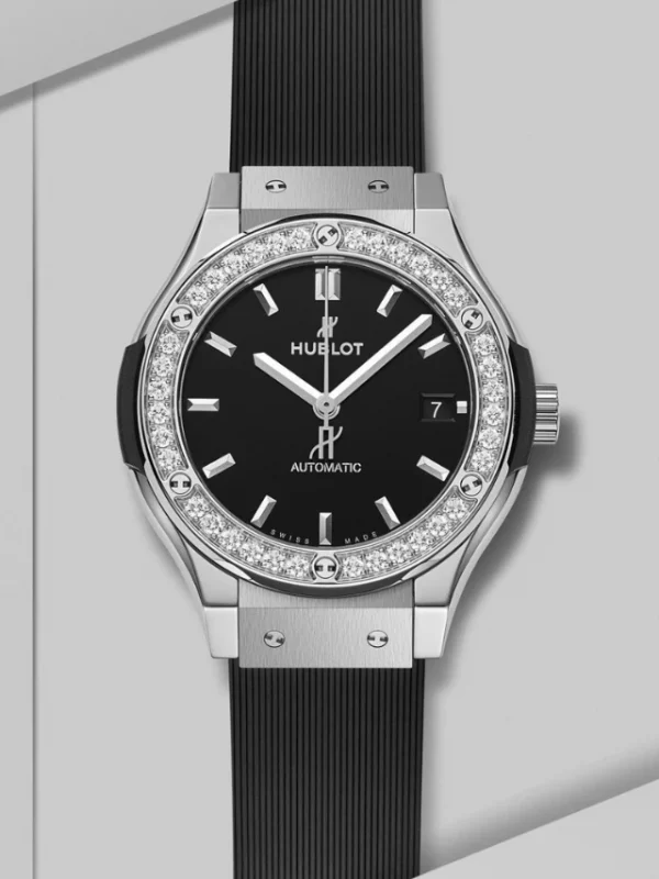 Hublot Classic Fusion Titanium Diamonds 565.NX.1470.LR.1204Hublot Classic Fusion Titanium Diamonds 565.NX.1470.LR.1204