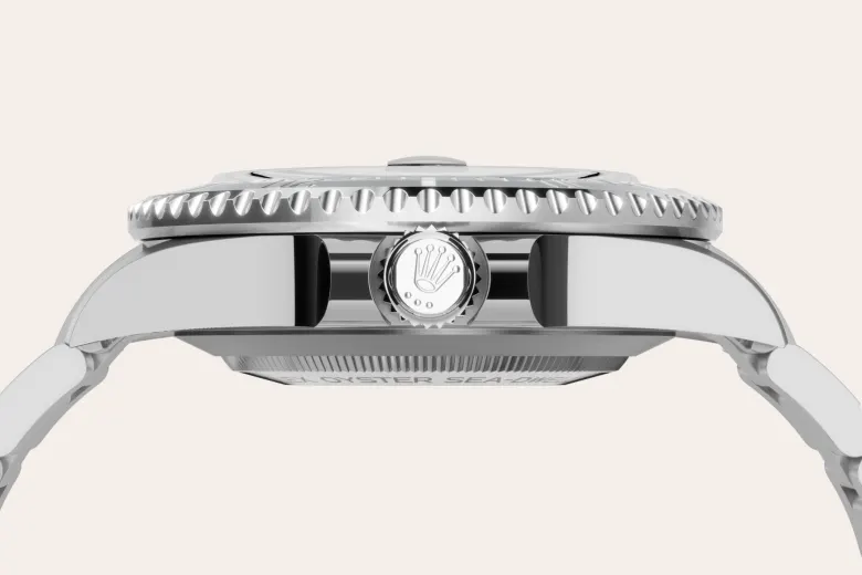 Rolex Sea-Dweller in Oystersteel, M126600-0002 - Time Avenue