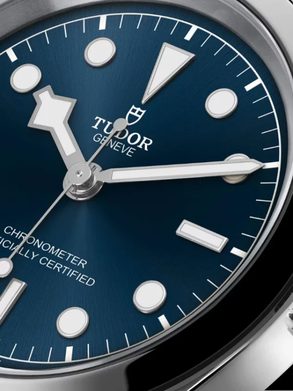 TUDOR Black Bay 41 M79680-0002