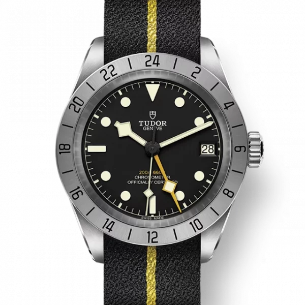 TUDOR Black Bay Pro M79470-0002