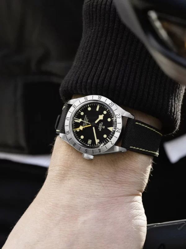 TUDOR Black Bay Pro M79470-0003