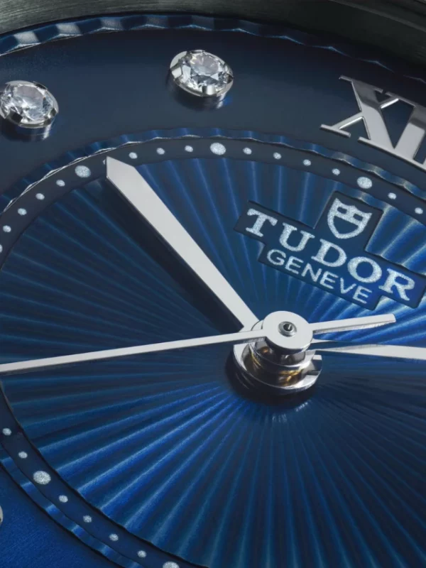 Tudor Clair de Rose M35800-0010